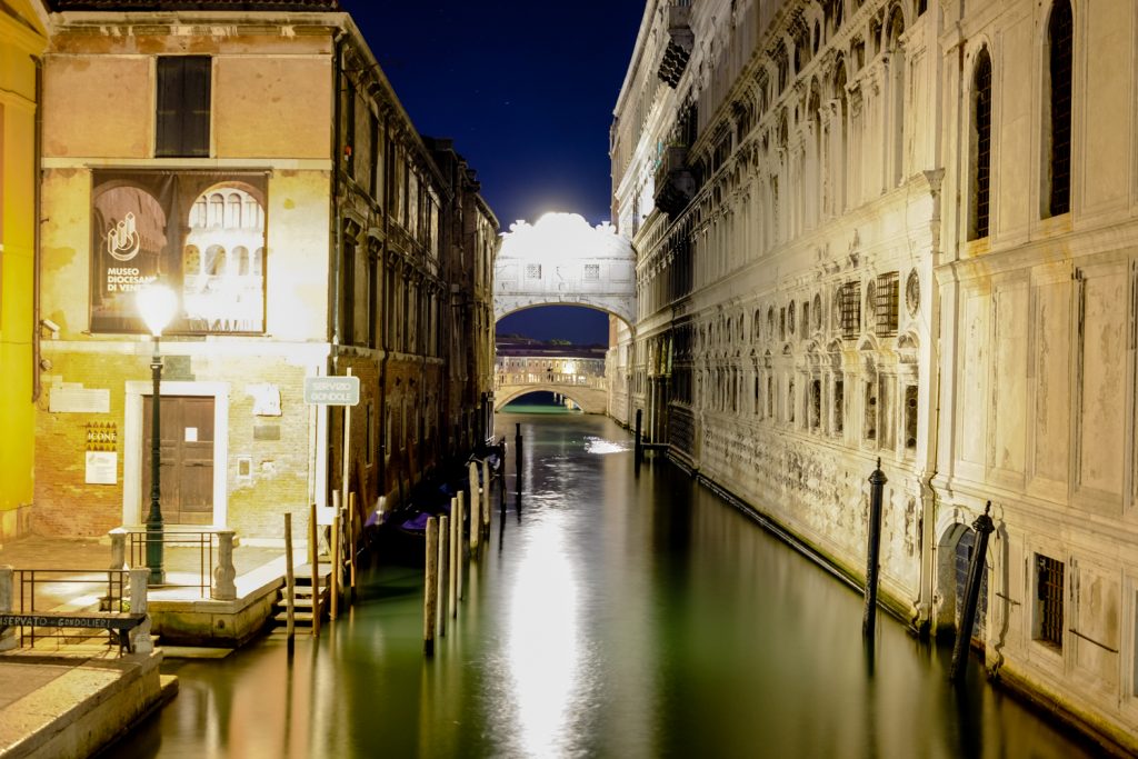 Bridge of Sighs at Night